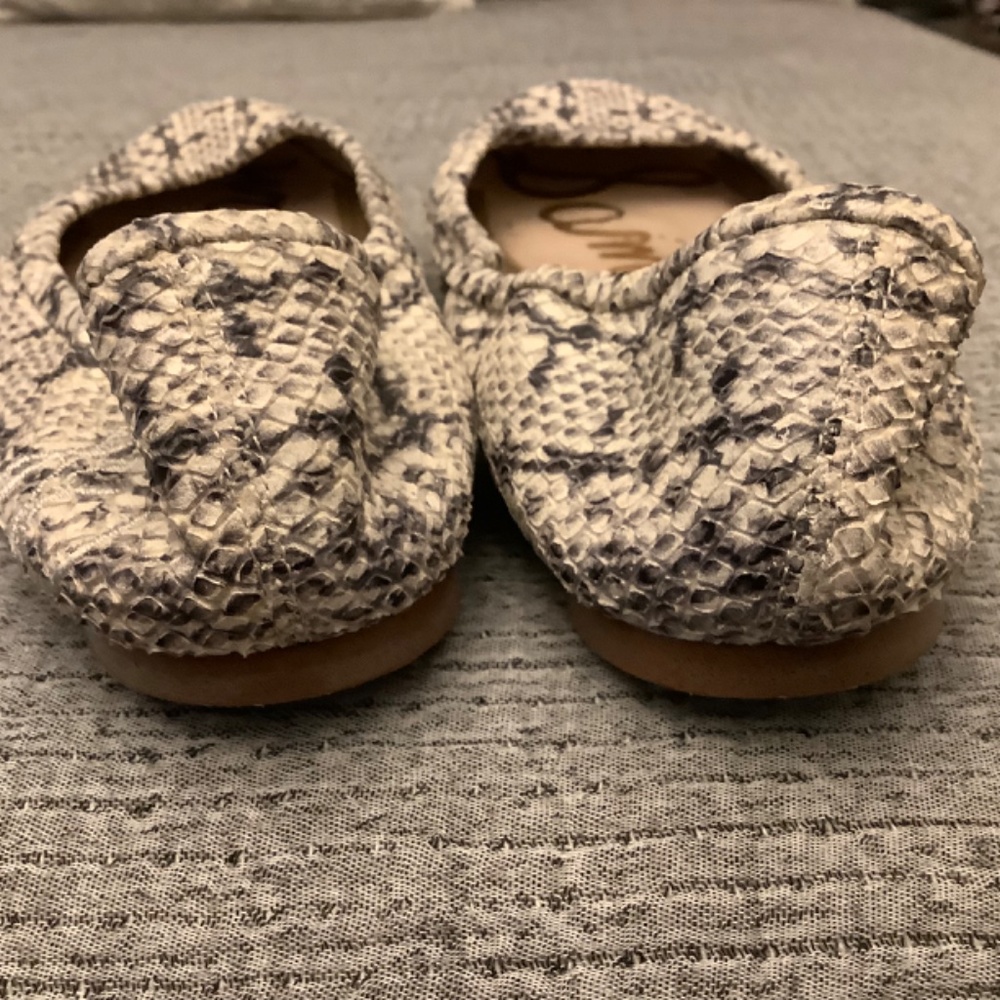 Sam Edelman Ballet Flats - Picture 3 of 5